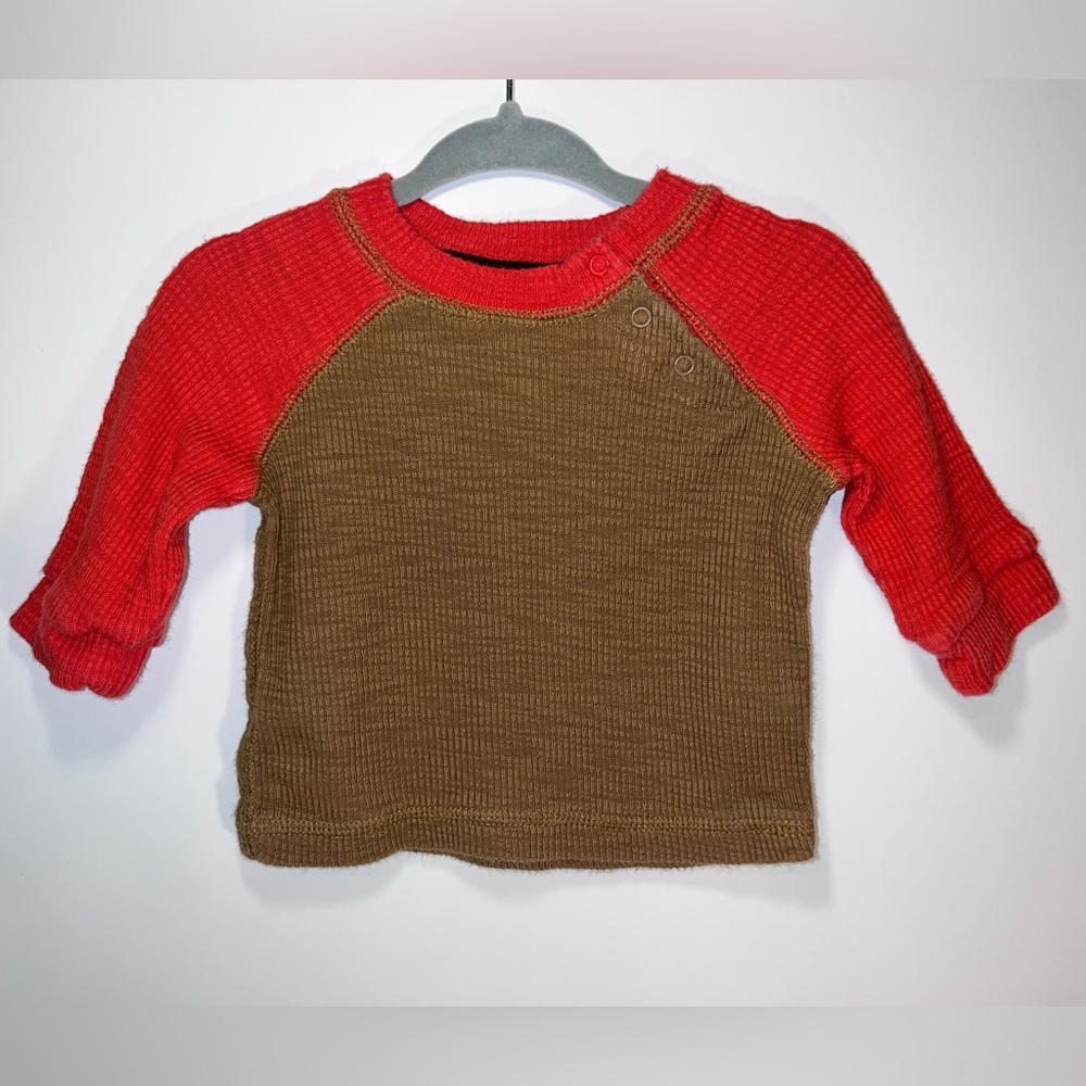 Baby Gap brown/red long sleeve tee for 0-3M
